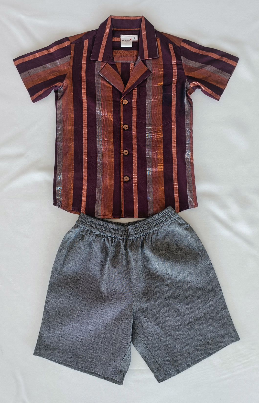 Set camicia da ragazzo in lurex multicolore bordeaux e pantaloncini in chambray neri