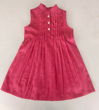 Robe Dobby cœur rose avec plis pour enfants et nourrissons