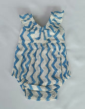 White & Blue Zig-Zag Print Bubble