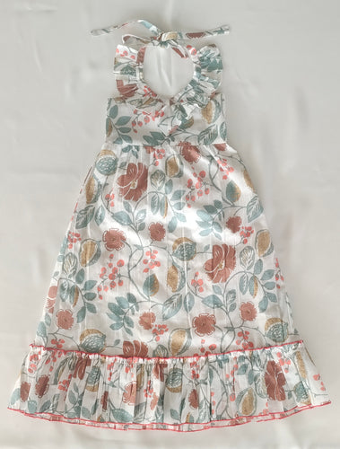 Robe sans manches pour enfants élégante avec des accents de volants et de volants - Imprimé floral blanc et sauge