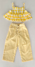 Adorabile set da 2 pezzi con top a quadri gialli e pantaloni a righe per bambini e neonati