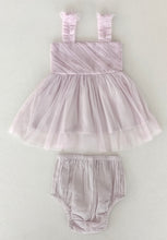 Elegante abito in tulle di nylon monospalla color lavanda con fodera in cotone per bambini e neonati