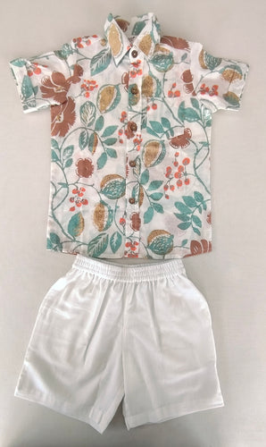 Unisex Kids' White Floral Cotton Shirt with Solid White Shorts Set