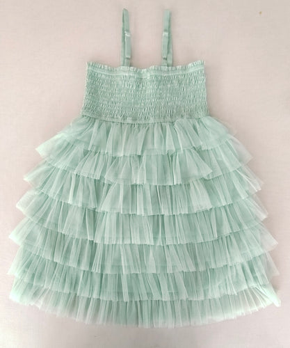 Abito in tulle a strati blu menta con volant in rete di nylon e spalline regolabili