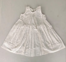 White Solid Color Heart Dobby Pintuck Gathered Dress