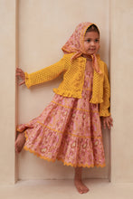 Triangle Scarf : PASTEL PINK : One Size