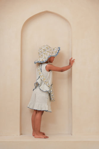 Reversible Hat in Blue Block Print : Infant : Toddler : Tween
