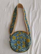 Quilted Round Sling Bag : BLUE : One Size