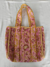 Quilted Tote Bag : PASTEL PINK : One Size