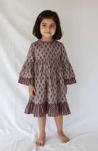 Bella Bee Dress : MOCHA : Infant : Toddler : Tween