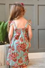 Flutter Sleeves Flora Lace Dress