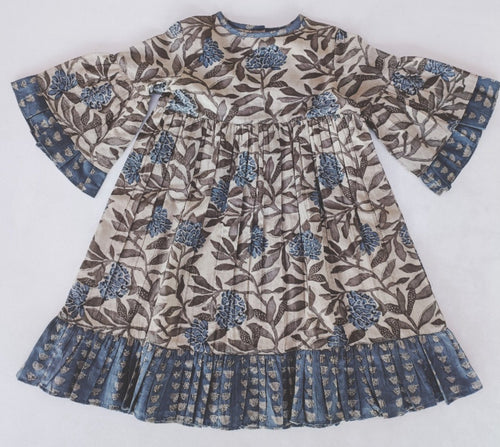 Leaf Print Bell-Sleeves Bottom Ruffle Dress